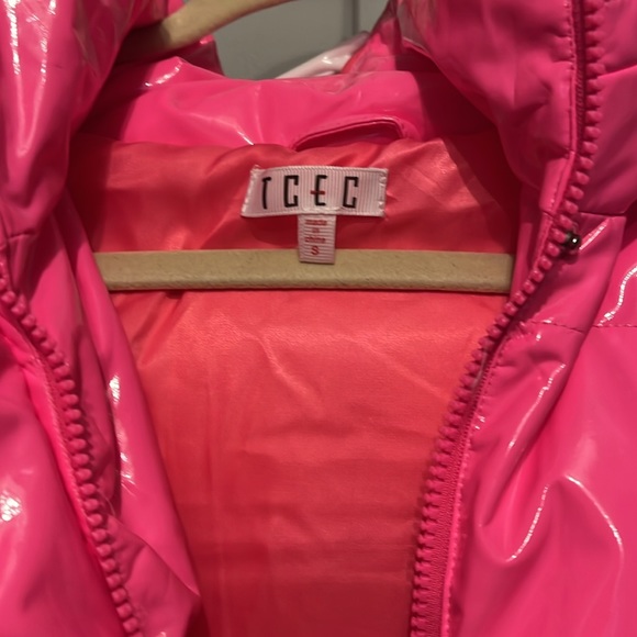 Hot pink jacket - Picture 2 of 4